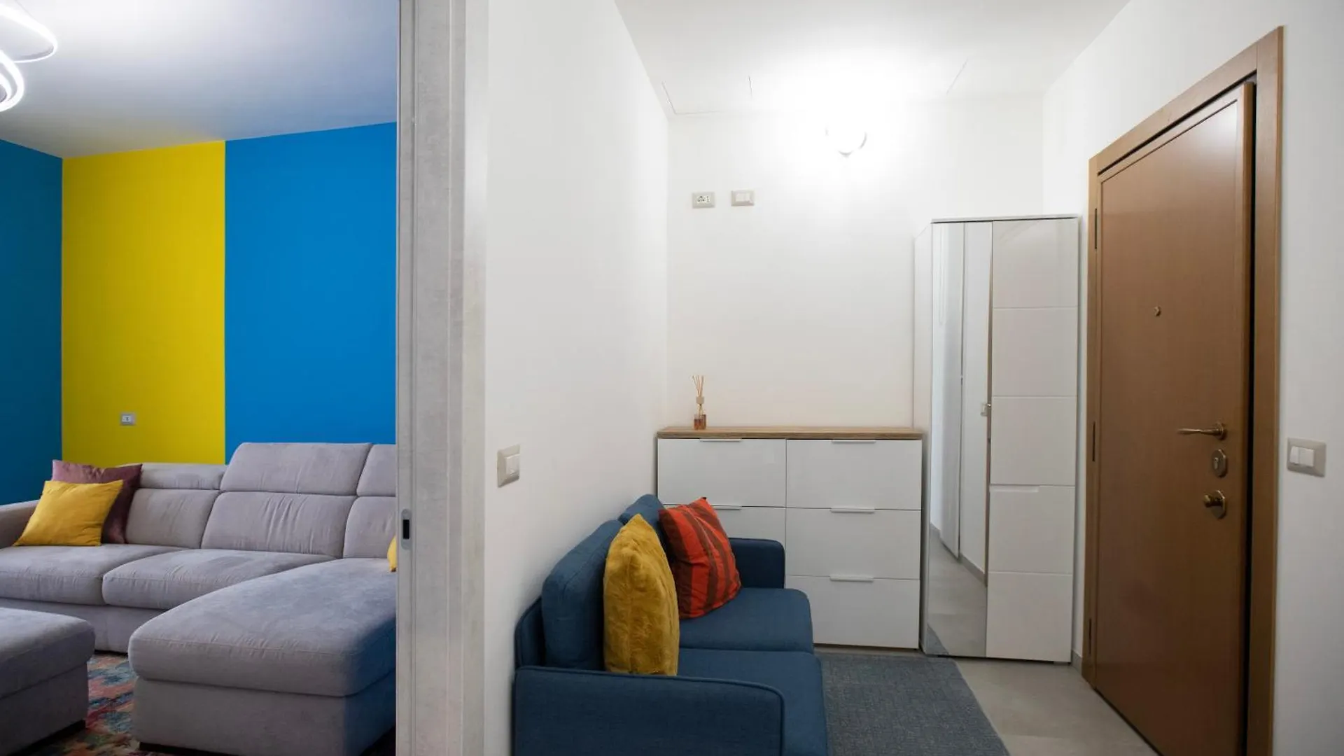 L'Arche Comfort & Relax Horse House Milan 0*,  Italy