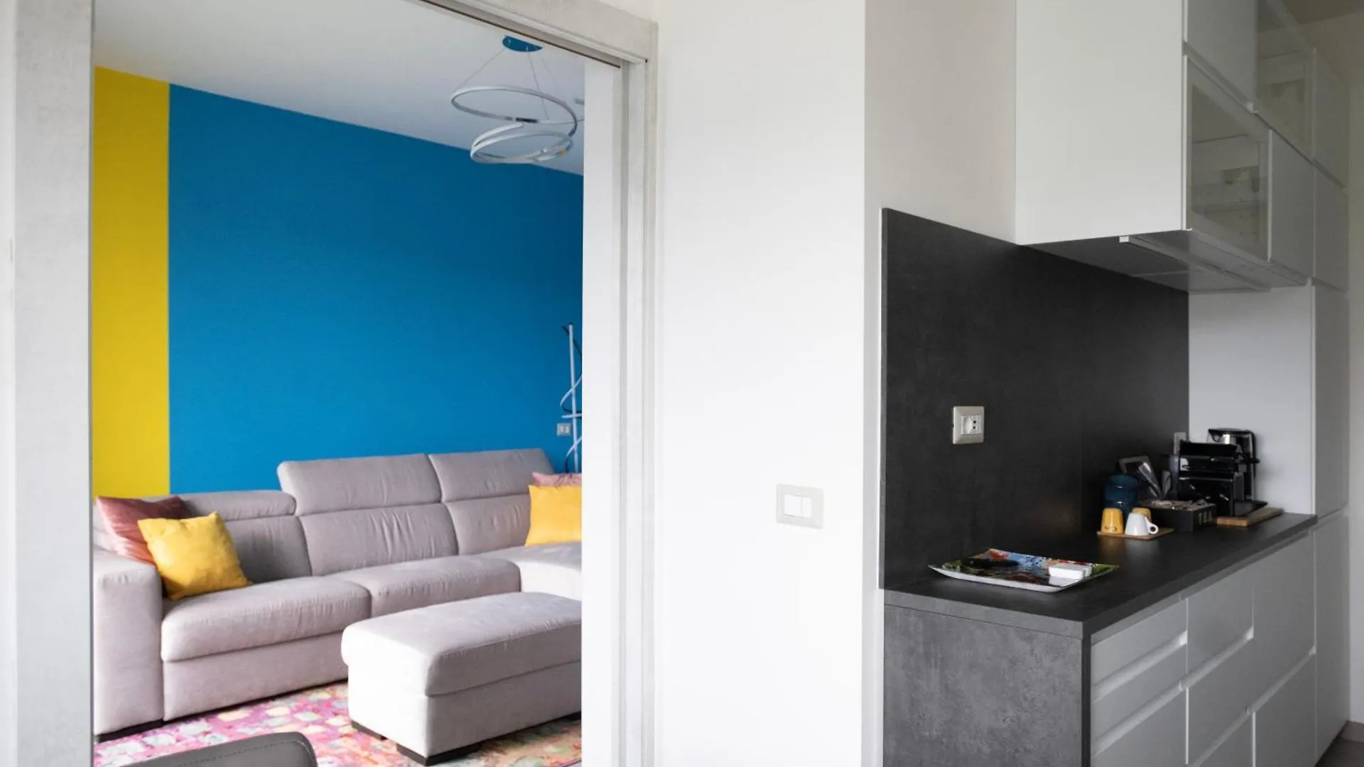 L'Arche Comfort & Relax Horse House Milan